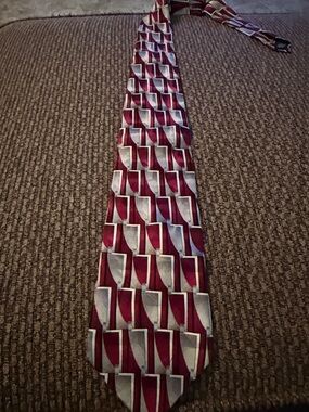 Classic Men's Geometric Burgundy & Silver Tie